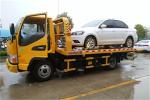 巴彦淖尔市附近拖车救援24小时服务热线